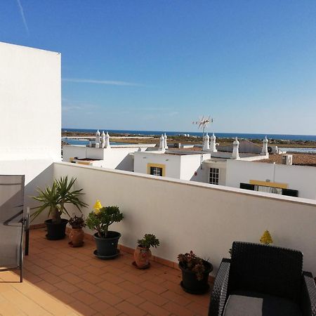 Apartamento Vista Mar กาบานัส เด ตาวีรา ภายนอก รูปภาพ